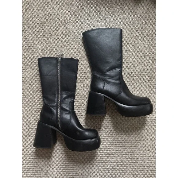 Delia's Dolls Kill New Moon Mid Calf Chunky Black Platform Boots Goth 9 Grunge - Picture 8 of 9
